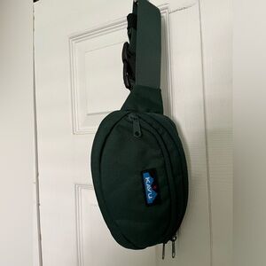 Kavu Spectator Green Belt Bag